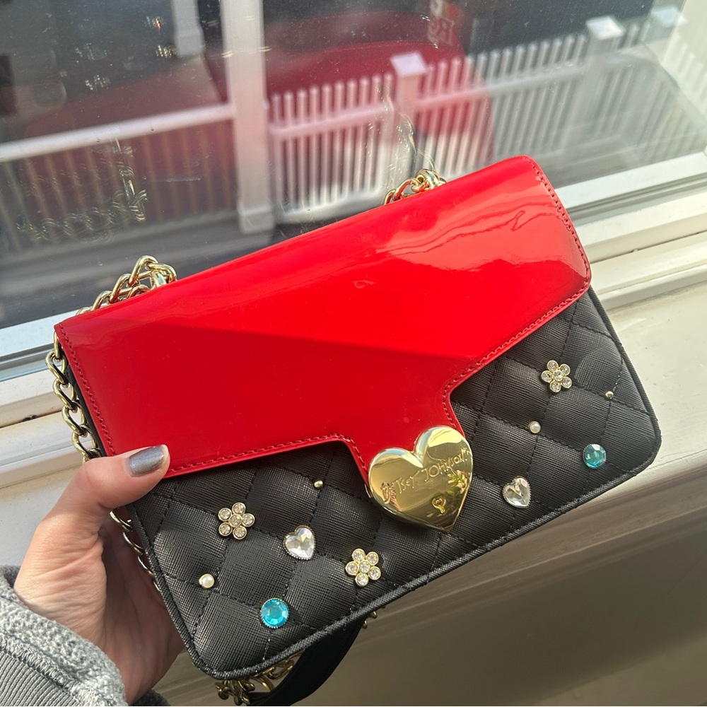 Stylish Betsey Johnson Red and Black Quilted Bag